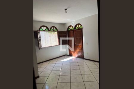 Casa à venda com 4 quartos, 198m² em Várzea das Moças, Niterói