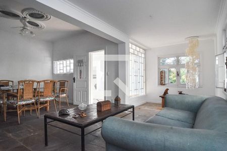 Casa à venda com 6 quartos, 600m² em Itacoatiara, Niterói