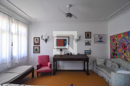 Casa à venda com 6 quartos, 600m² em Itacoatiara, Niterói