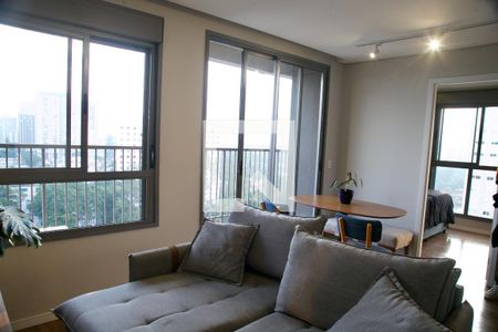 Sala de apartamento para alugar com 1 quarto, 37m² em Santo Amaro, São Paulo