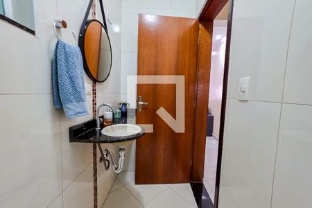 Lavabo de casa à venda com 3 quartos, 260m² em Parque das Nações, Santo André