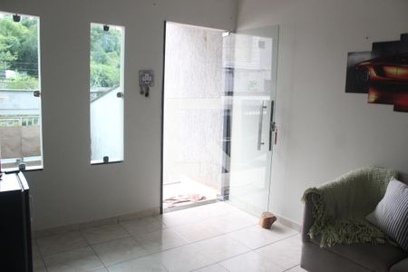 Sala de casa para alugar com 3 quartos, 240m² em Vila Alto da Gloria, Goiânia