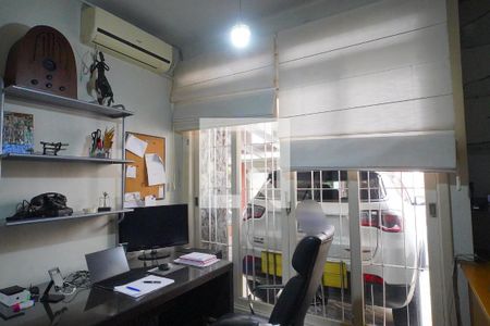 Escritório  de casa para alugar com 3 quartos, 241m² em Petrópolis, Porto Alegre