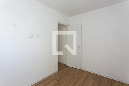 Quarto 1 de apartamento para alugar com 2 quartos, 42m² em Guaiauna, São Paulo