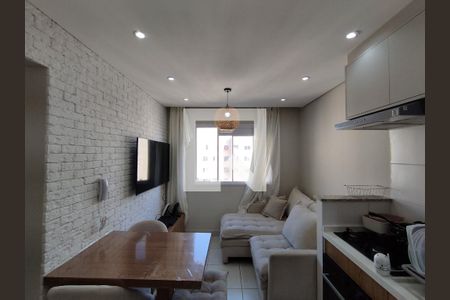 Sala de apartamento à venda com 2 quartos, 32m² em Parque Fongaro, São Paulo