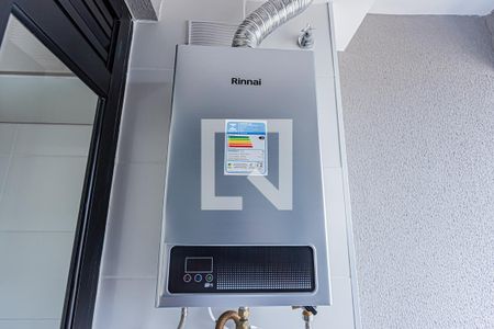 Varanda e área de serviço de apartamento para alugar com 2 quartos, 43m² em Vila Albertina, São Paulo