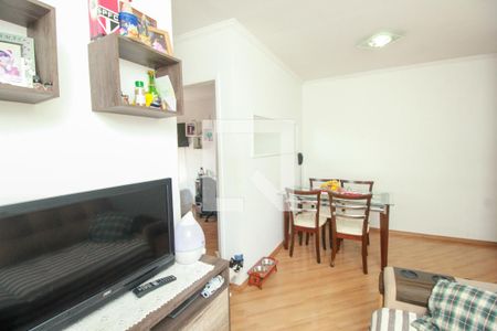 Sala de apartamento à venda com 2 quartos, 50m² em Cidade São Jorge, Santo André