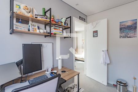 Quarto 2 de apartamento à venda com 2 quartos, 40m² em Vila Cristalia, São Paulo