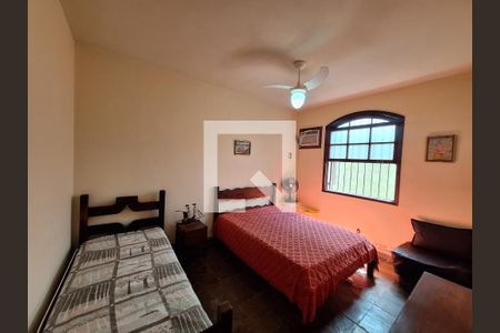 Casa à venda com 3 quartos, 200m² em Itaipu, Niterói