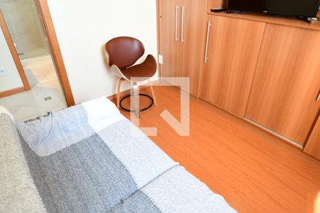 Quarto 1 de apartamento para alugar com 3 quartos, 80m² em Taquaral, Campinas