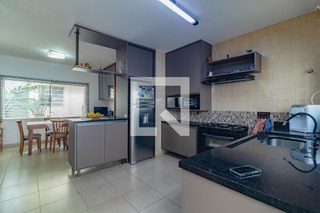 Casa à venda com 3 quartos, 272m² em Vila da Saúde, São Paulo