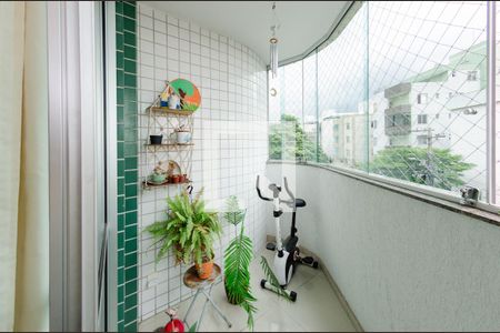 Varanda de apartamento para alugar com 4 quartos, 150m² em Buritis, Belo Horizonte