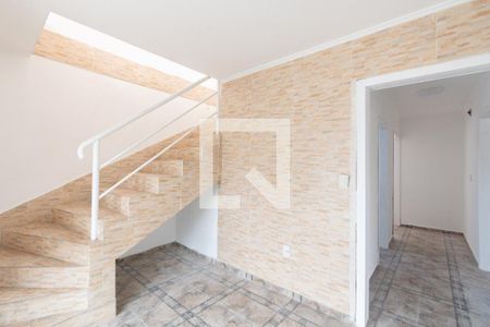 Casa para alugar com 6 quartos, 216m² em Marechal Rondon, Canoas