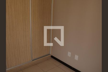 Quarto 1 de apartamento para alugar com 3 quartos, 76m² em Alto da Glória, Goiânia