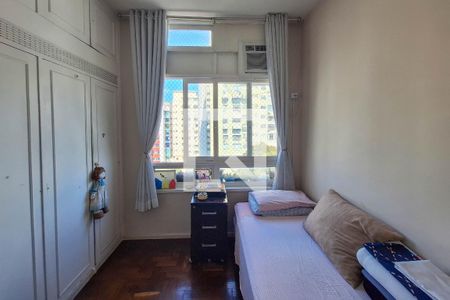 Quarto 1 de apartamento para alugar com 4 quartos, 135m² em Icaraí, Niterói