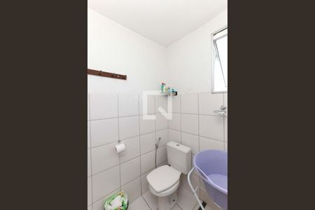 Banheiro de apartamento à venda com 2 quartos, 70m² em Diamante, Belo Horizonte