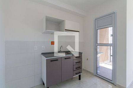 Cozinha de apartamento para alugar com 2 quartos, 41m² em Bom Retiro, São Paulo