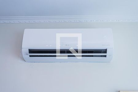 Sala de casa à venda com 3 quartos, 160m² em Vila Bonilha, São Paulo