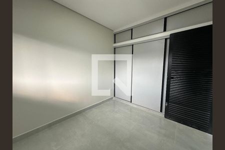 Quarto 1 de casa para alugar com 2 quartos, 53m² em Vila Pouso Alegre, Barueri