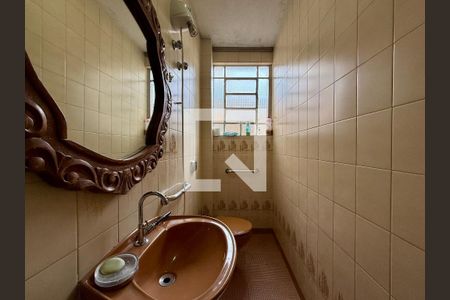 Lavaabo de casa à venda com 4 quartos, 170m² em Nova Piraju, São Paulo