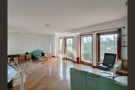 Sala de apartamento à venda com 3 quartos, 600m² em Vila Madalena, São Paulo