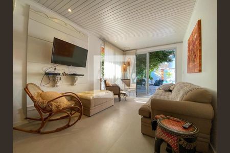 Sala de casa para alugar com 3 quartos, 600m² em Campeche, Florianópolis
