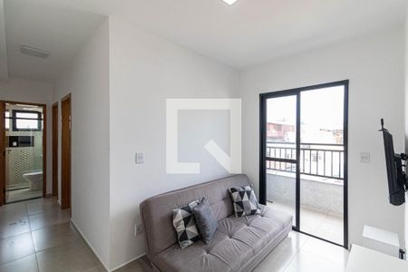 Sala/Cozinha/Área de Serviço  de apartamento para alugar com 2 quartos, 40m² em Vila Granada, São Paulo