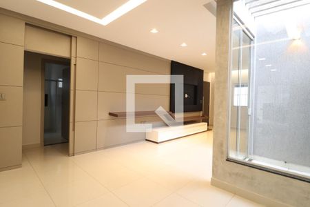 Sala de casa para alugar com 3 quartos, 165m² em Jardim Inconfidência, Uberlândia