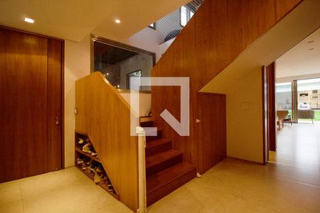 Casa à venda com 3 quartos, 468m² em Alto de Pinheiros, São Paulo