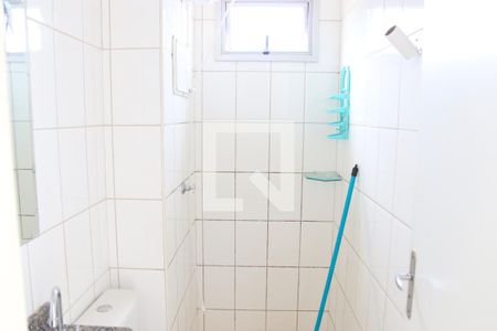 Banheiro da Suíte de apartamento para alugar com 3 quartos, 70m² em Vila Sao Luiz, Goiânia