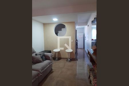 Sala de casa de condomínio à venda com 2 quartos, 70m² em Jardim Riacho das Pedras, Contagem