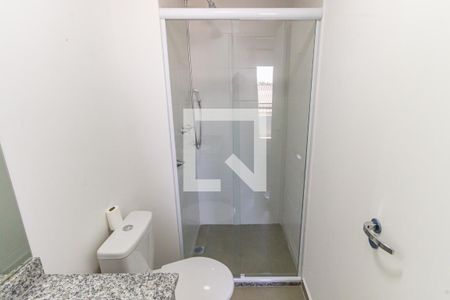 Banheiro de apartamento para alugar com 1 quarto, 23m² em Belenzinho, São Paulo