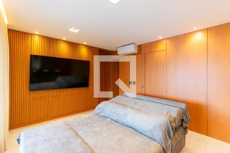 Sala de apartamento à venda com 3 quartos, 120m² em Jardim Teresa, São Paulo