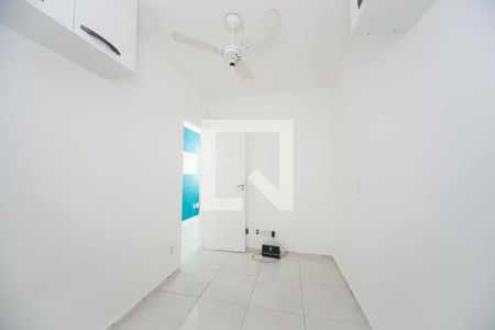 quarto 1 de apartamento para alugar com 3 quartos, 72m² em Buritis, Belo Horizonte