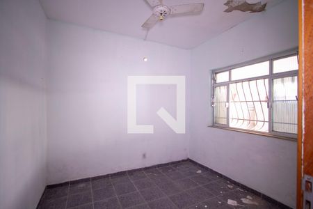 Quarto 1 de casa para alugar com 2 quartos, 110m² em Sete Pontes, São Gonçalo