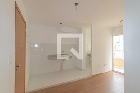 Sala/Cozinha de apartamento para alugar com 2 quartos, 44m² em Fátima, Canoas