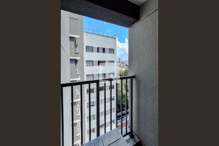 Varanda de kitnet/studio para alugar com 1 quarto, 28m² em Jardim Aurelia, São Paulo