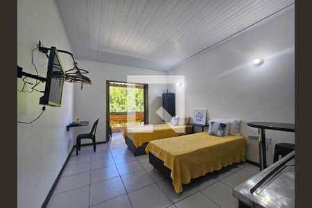 Sala/Quarto de kitnet/studio para alugar com 0 quarto, 40m² em Itaigara, Salvador
