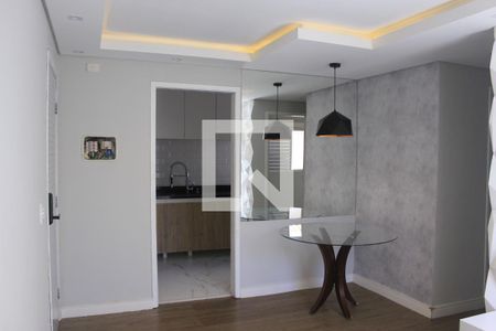 Sala de apartamento para alugar com 2 quartos, 44m² em Vila Galvão, Guarulhos