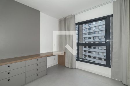 Sala / Quarto / Cozinha de apartamento para alugar com 1 quarto, 24m² em Independência, Porto Alegre