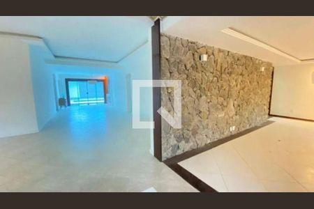 Casa à venda com 5 quartos, 320m² em Itacoatiara, Niterói