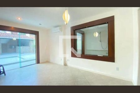 Casa à venda com 5 quartos, 320m² em Itacoatiara, Niterói