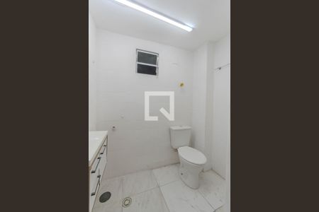 Banheiro de apartamento para alugar com 1 quarto, 33m² em Bela Vista, São Paulo