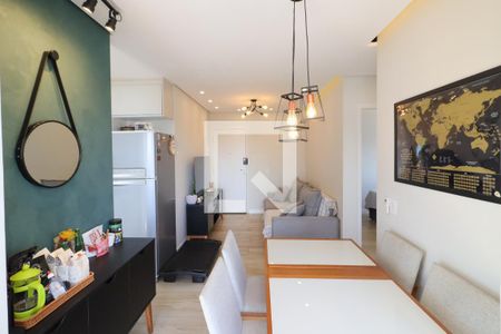 Sala de apartamento à venda com 2 quartos, 47m² em Presidente Altino, Osasco