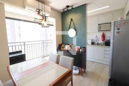 Sala de apartamento à venda com 2 quartos, 47m² em Presidente Altino, Osasco