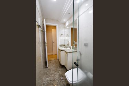 Banheiro da Suíte de apartamento à venda com 3 quartos, 107m² em Buritis, Belo Horizonte