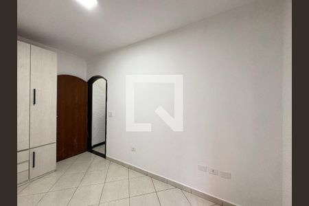 Suíte  de casa para alugar com 2 quartos, 70m² em Vila Duarte, São Paulo