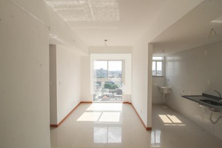 Sala de apartamento para alugar com 2 quartos, 49m² em Novo Horizonte, Nilópolis