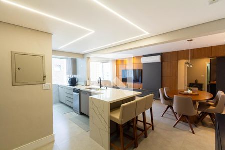 Sala/Cozinha de apartamento para alugar com 2 quartos, 92m² em Vila Nova Conceição, São Paulo