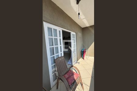 Sala Varanda de casa à venda com 3 quartos, 125m² em Parque Itrapoã, Santo André